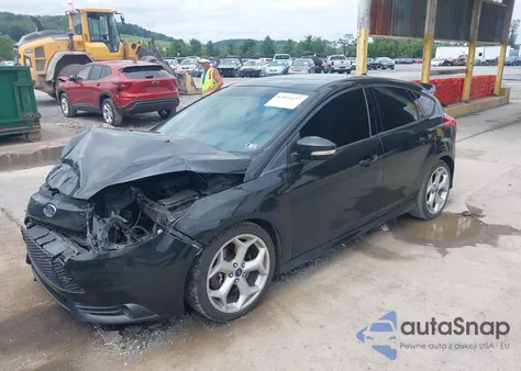 2013 Ford Focus St z USA, uszkodzony, nr VIN 1FADP3L94DL294702